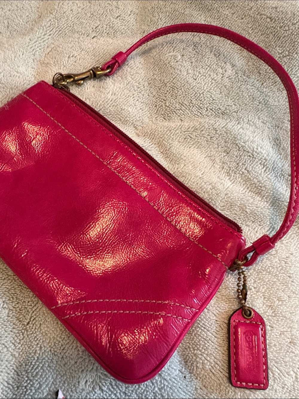 Coach Women's Pink Leather Wristlet Bag - Picture 3 of 6